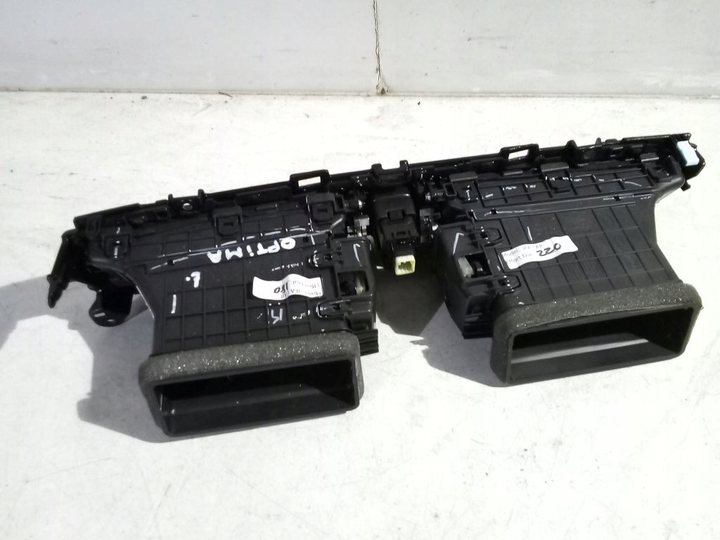 Kia Optima IV grid air conditioning devices central