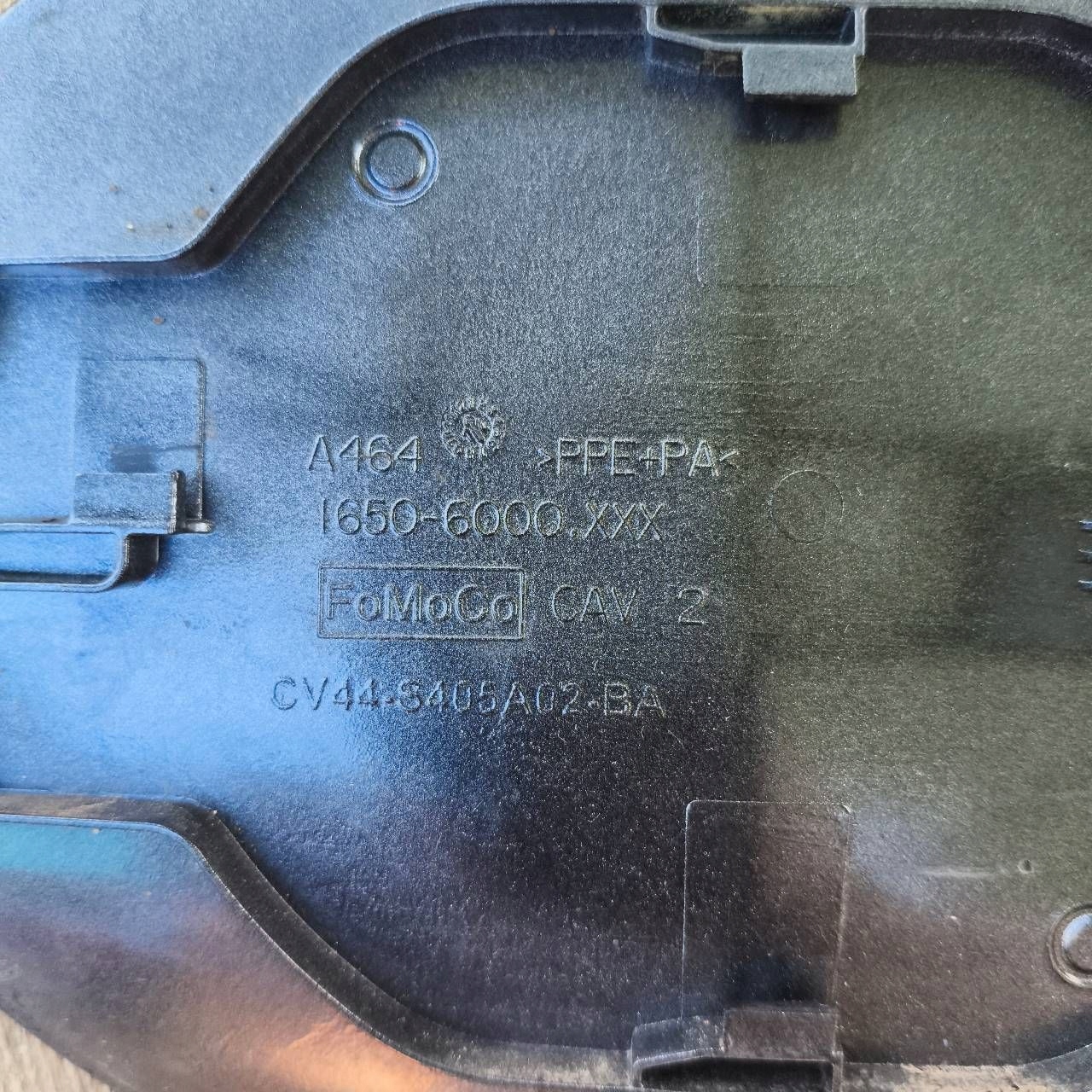 Volet trappe carburant Carburant Ford Kuga MK2 II 2014