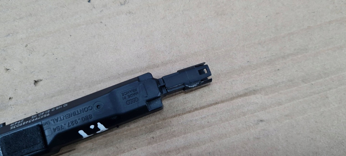 A5 8W S5 sensor handles right KESSY 8W0927754 A4 B9 S4 Q5 80A