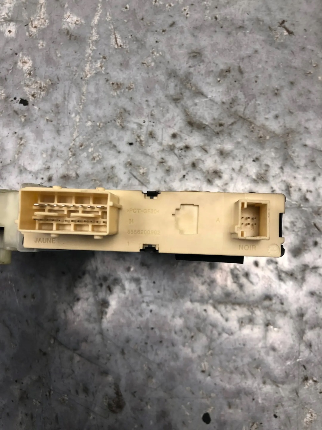 mini motor windows right front CITROEN C4 and 3D 9681576780