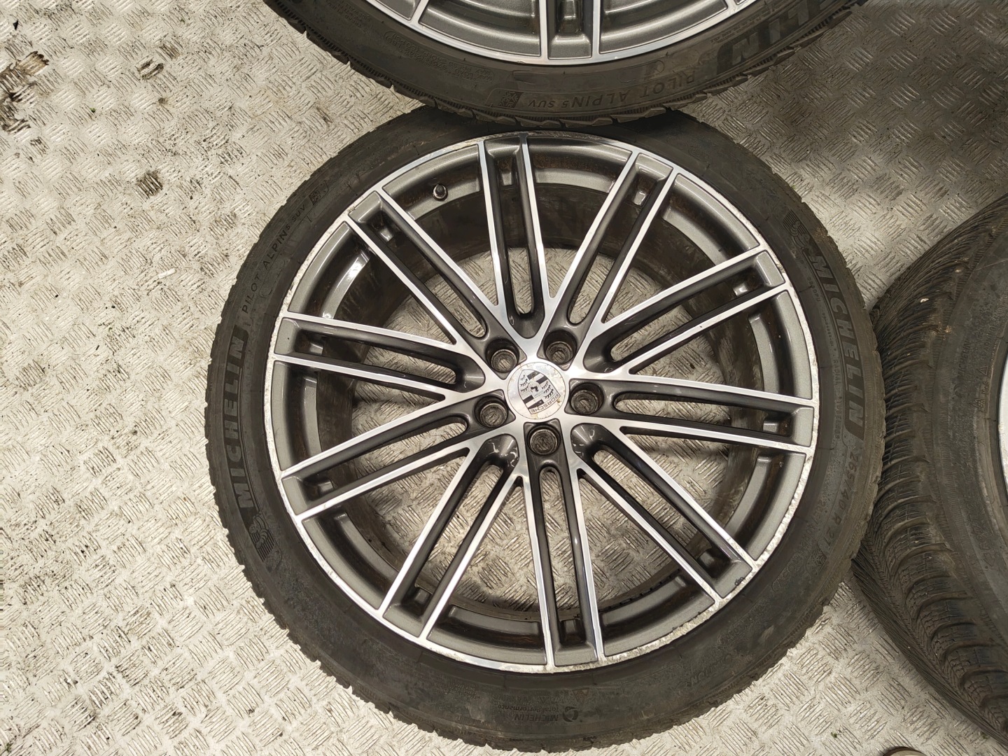 PORSCHE MACAN 95B wheels discs 21 CALI tyres winter MICHELIN