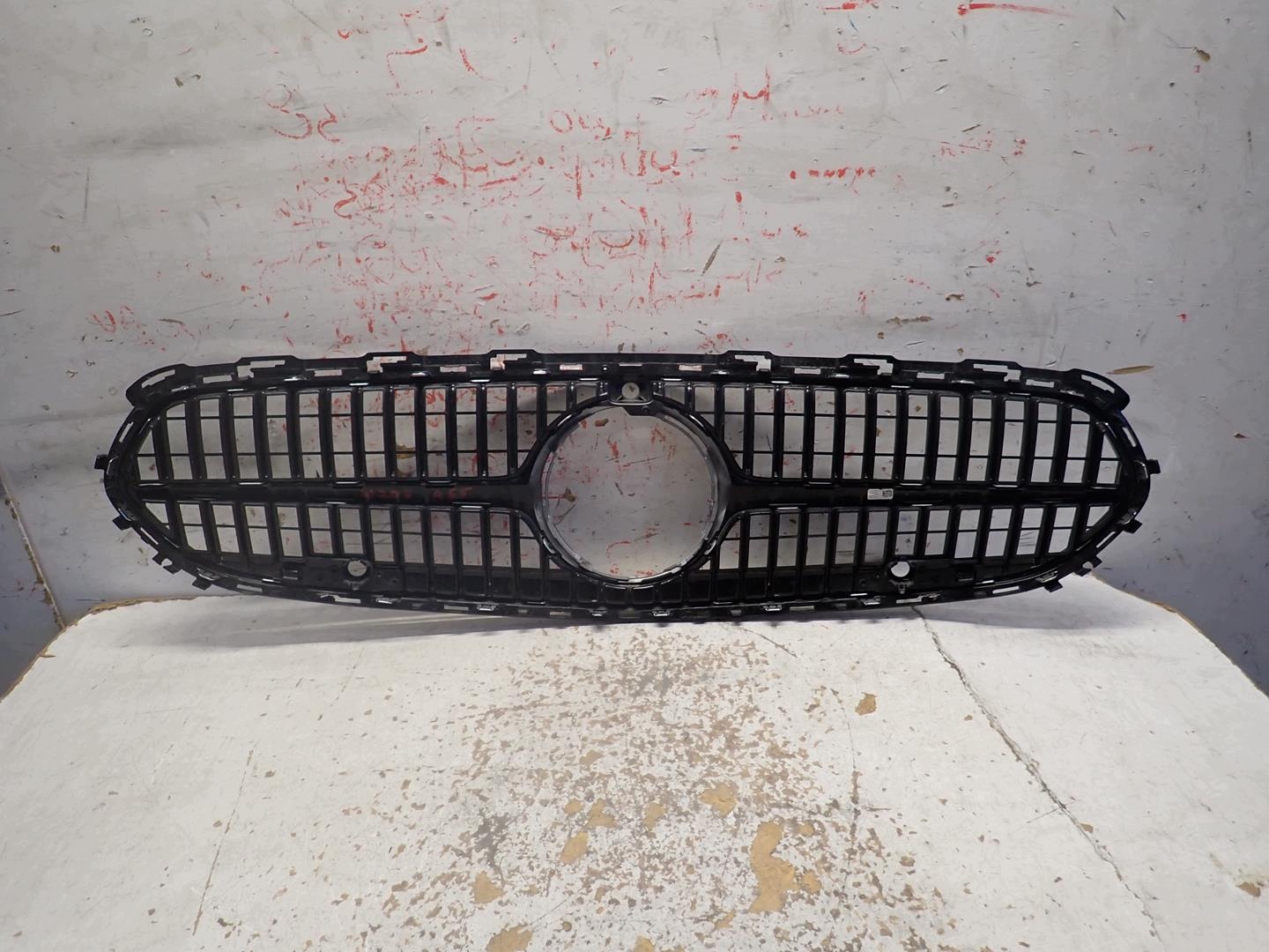 grille MERCEDES C-class W206 2021- A2068883800