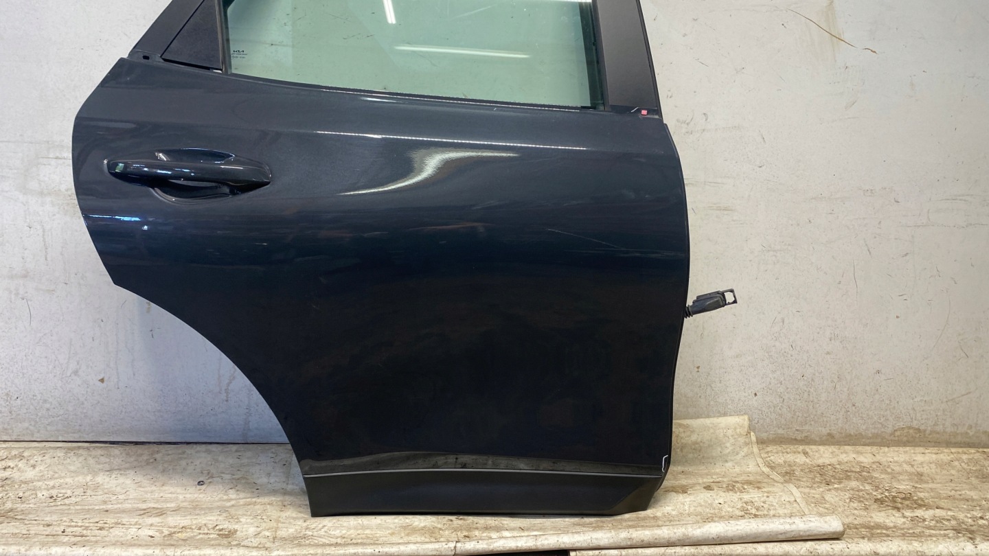 KIA XCEED X-CEED door right right rear part rear. H8 17-25
