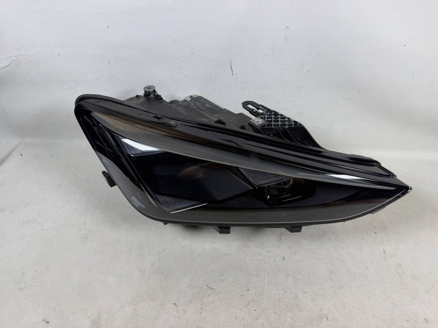 Seat Leon 4 IV Lift 24- light full led right front front