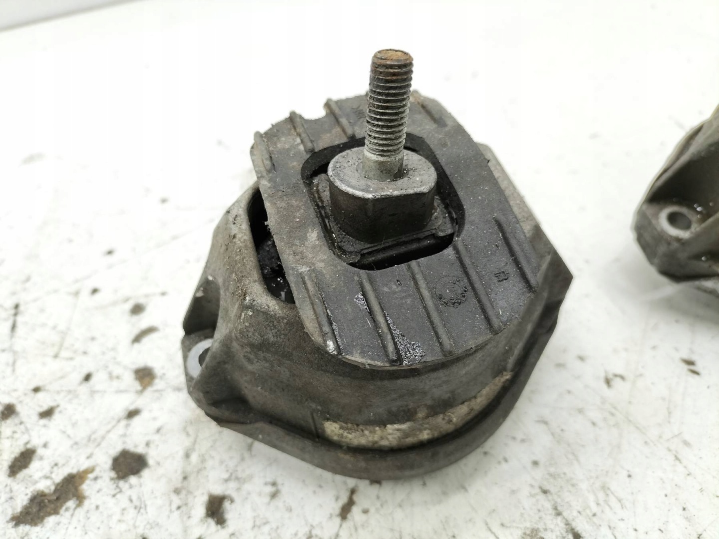 engine mount KOMPLET 4.4 V8 Bmw Seria 6 II (2003-2010) E63/64