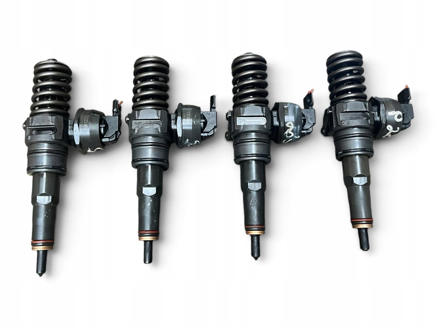 injector Volkswagen Golf 5 2007 038130073AG