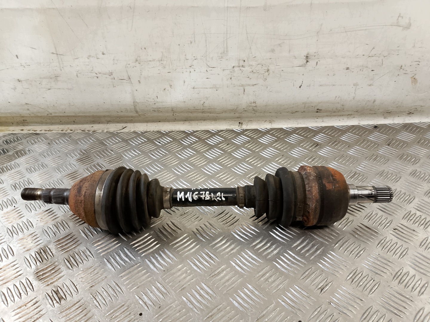 semi-axis left short. OPEL ASTRA H III 3 1.7 CDTI