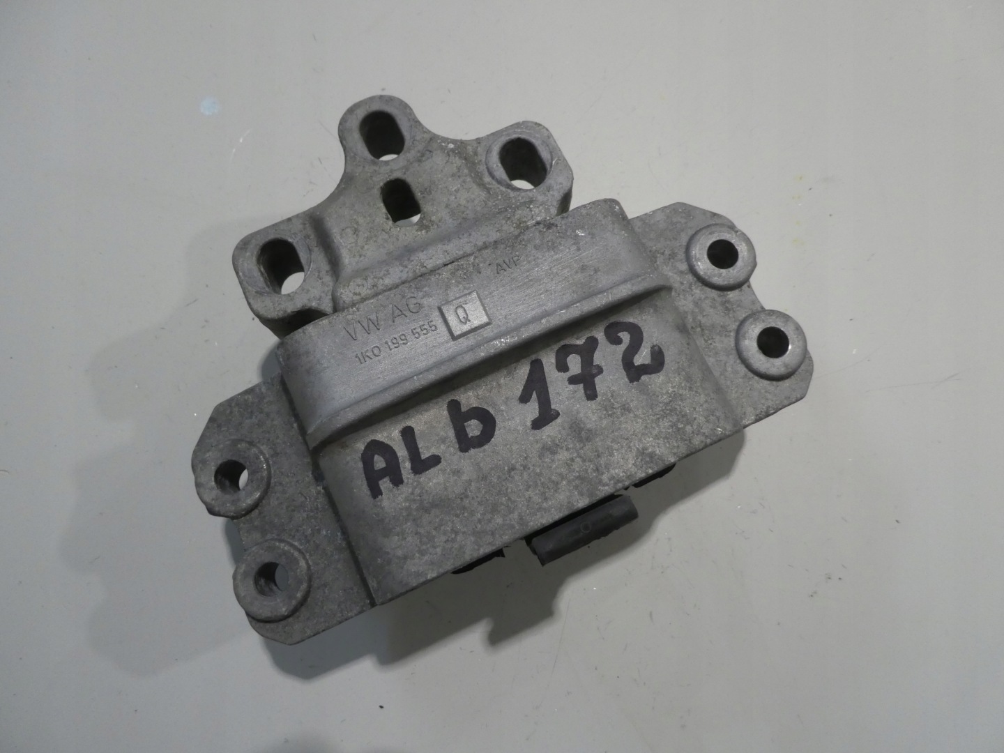 holder gearbox mounting 1K0199555Q AUDI VW SEAT