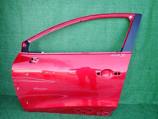 RENAULT CLIO IV door left front front