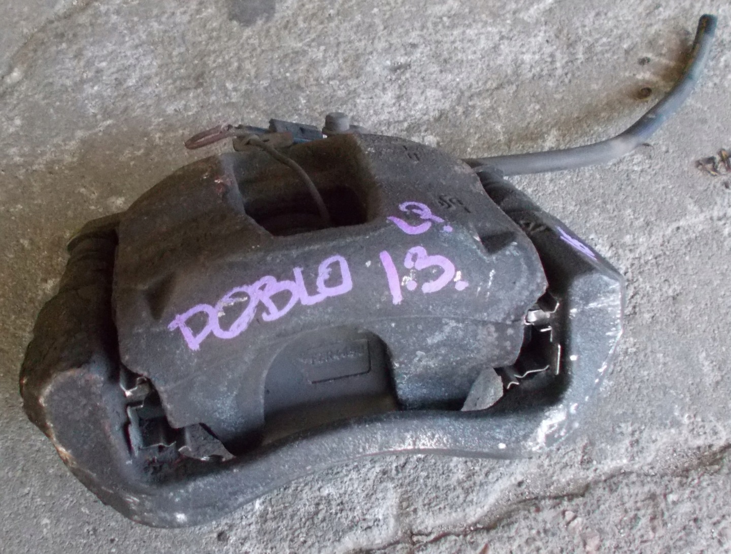 FIAT DOBLO 1.3 M-JET 16R caliper left front
