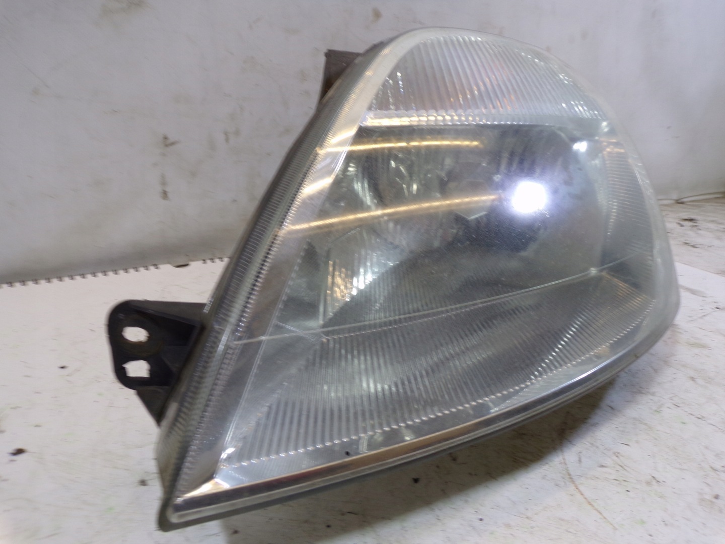 light front front left FORD FIESTA 6 VI (K1) (2)