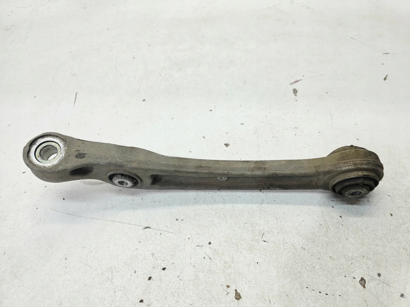 arm NOSNY PROSTY left front AUDI A6 C8 A7 Q7 4M0407155D