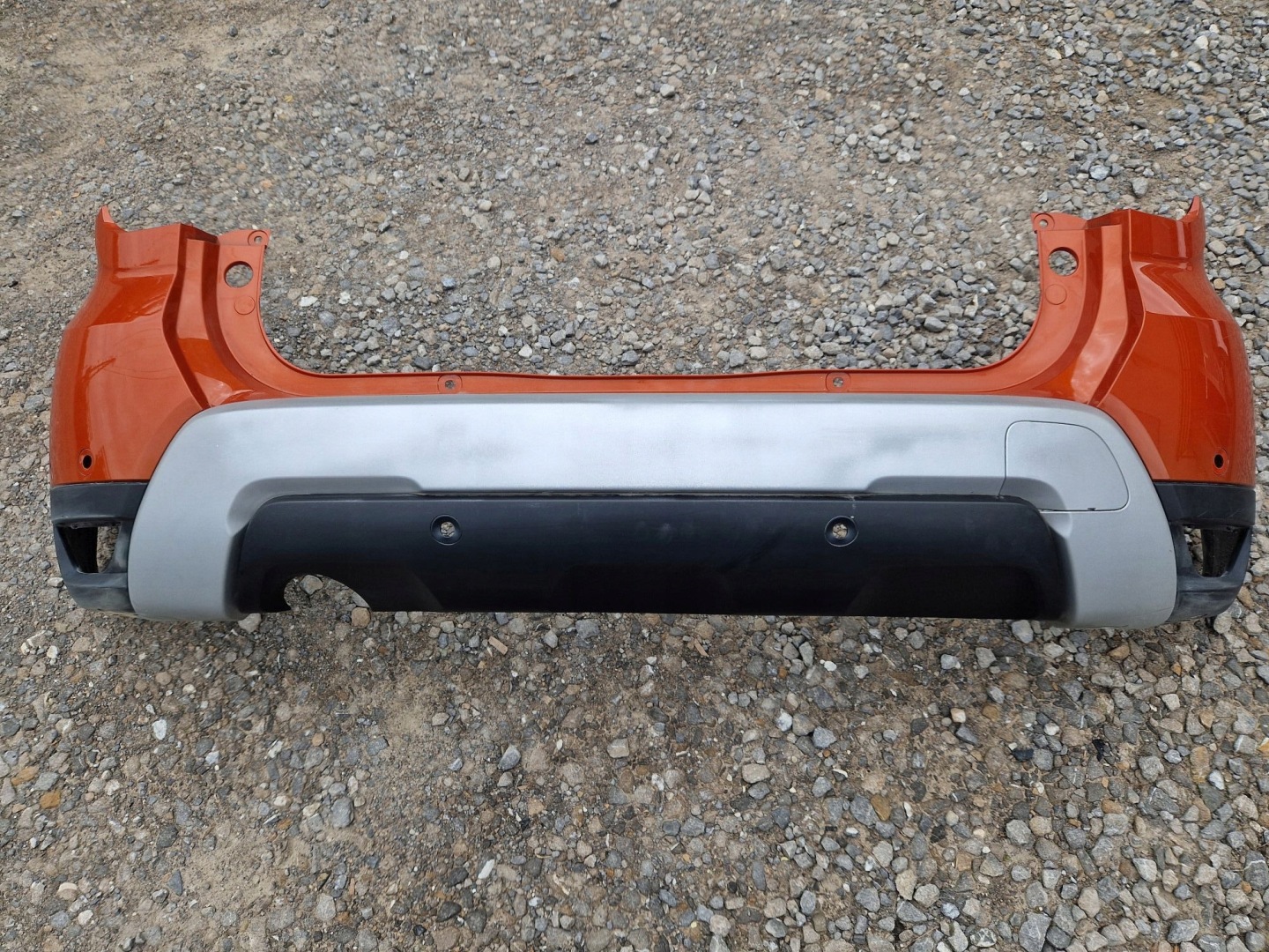STOSSSTANGE HINTEN DACIA DUSTER II 2017R->