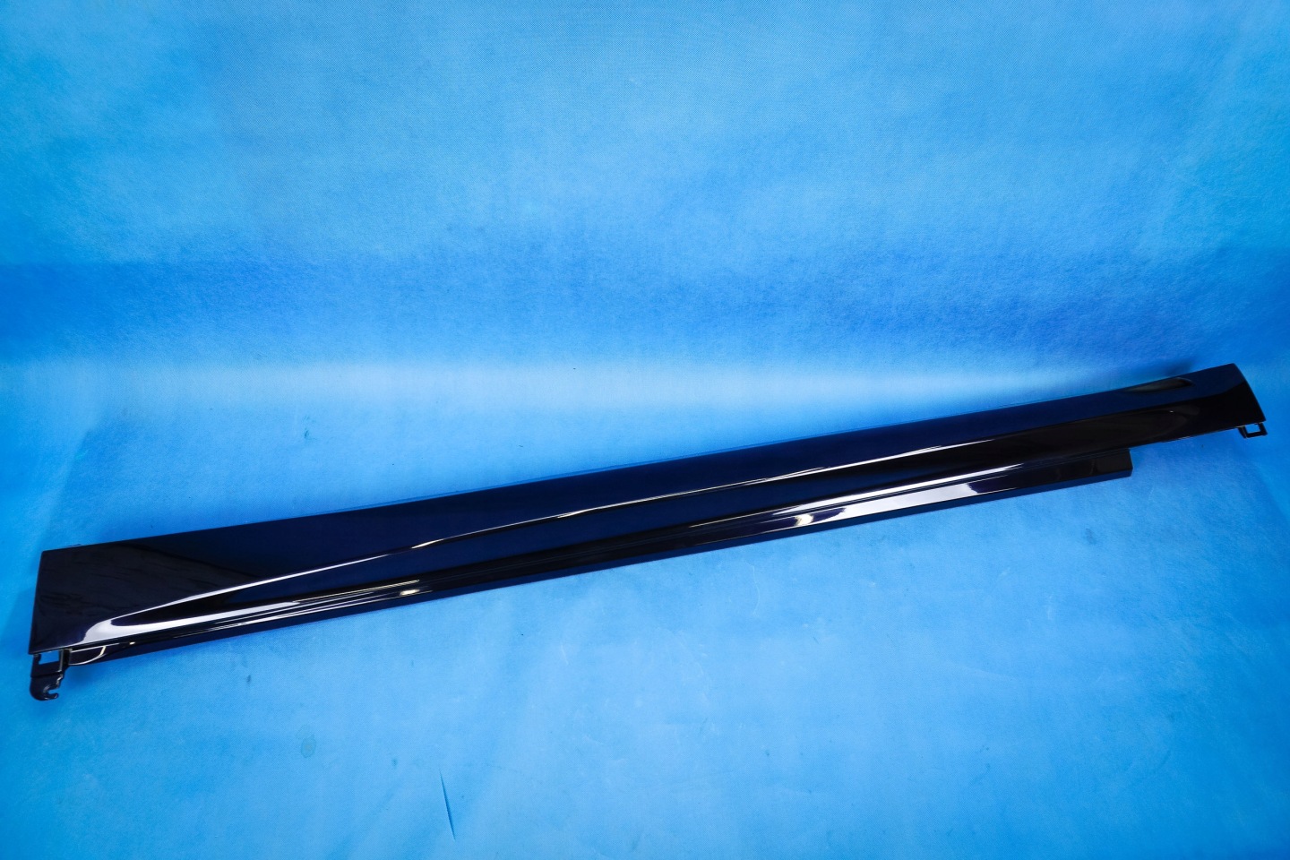 moulding cap threshold left LED BMW X5 G05 m-packet 8099111 7946663 416