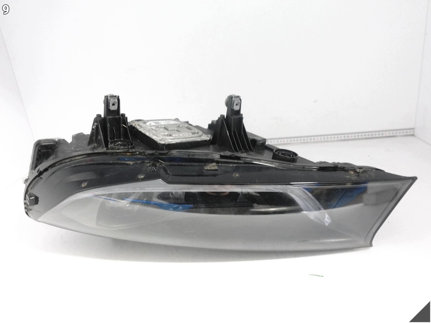 BMW i8 I12 I15 14- light FULL LED + MODULY front left dismantling EUROPA