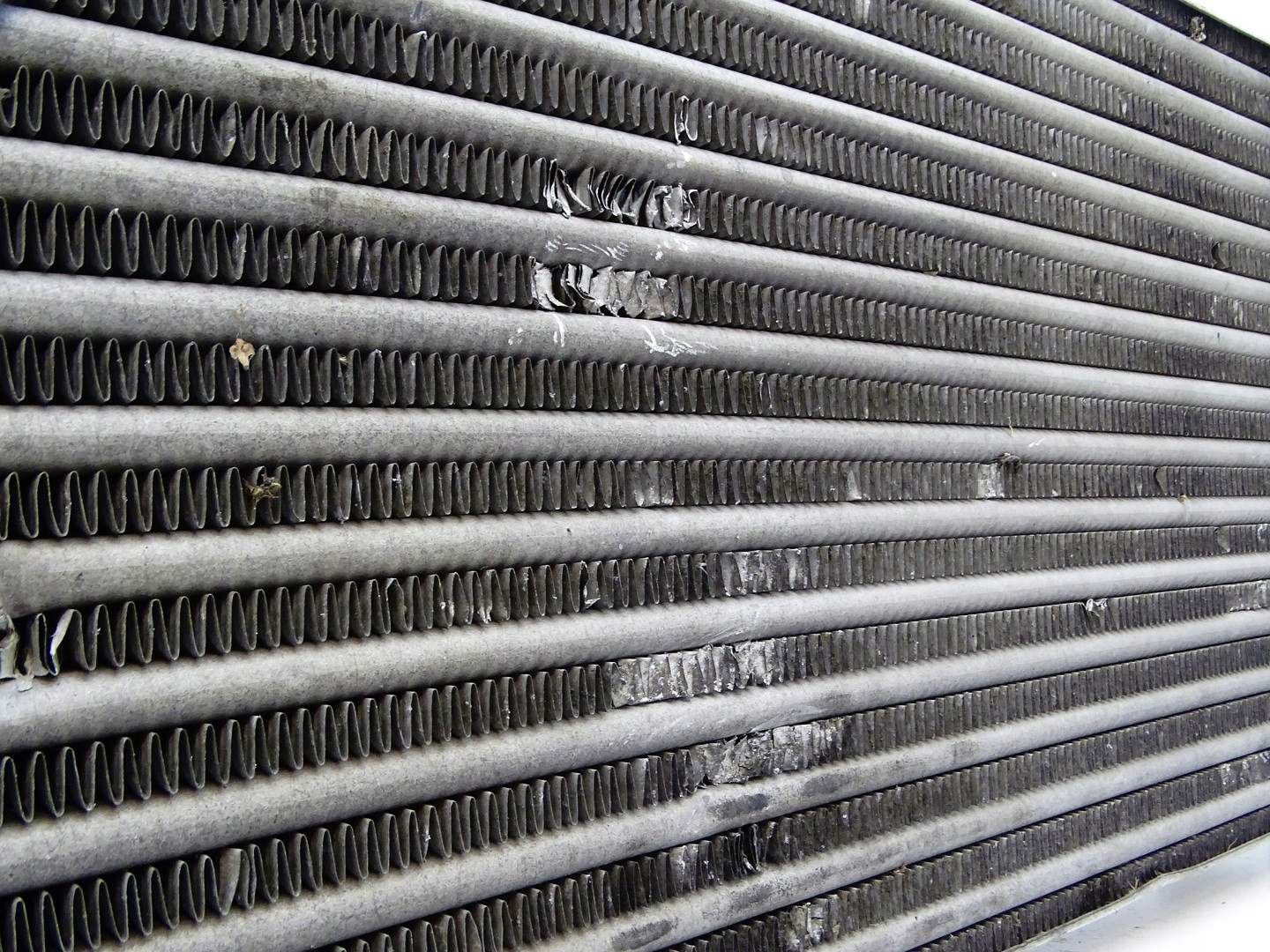 INTERCOOLER Kühler luft MERCEDES ML W166 2.2 CDI A0995001400