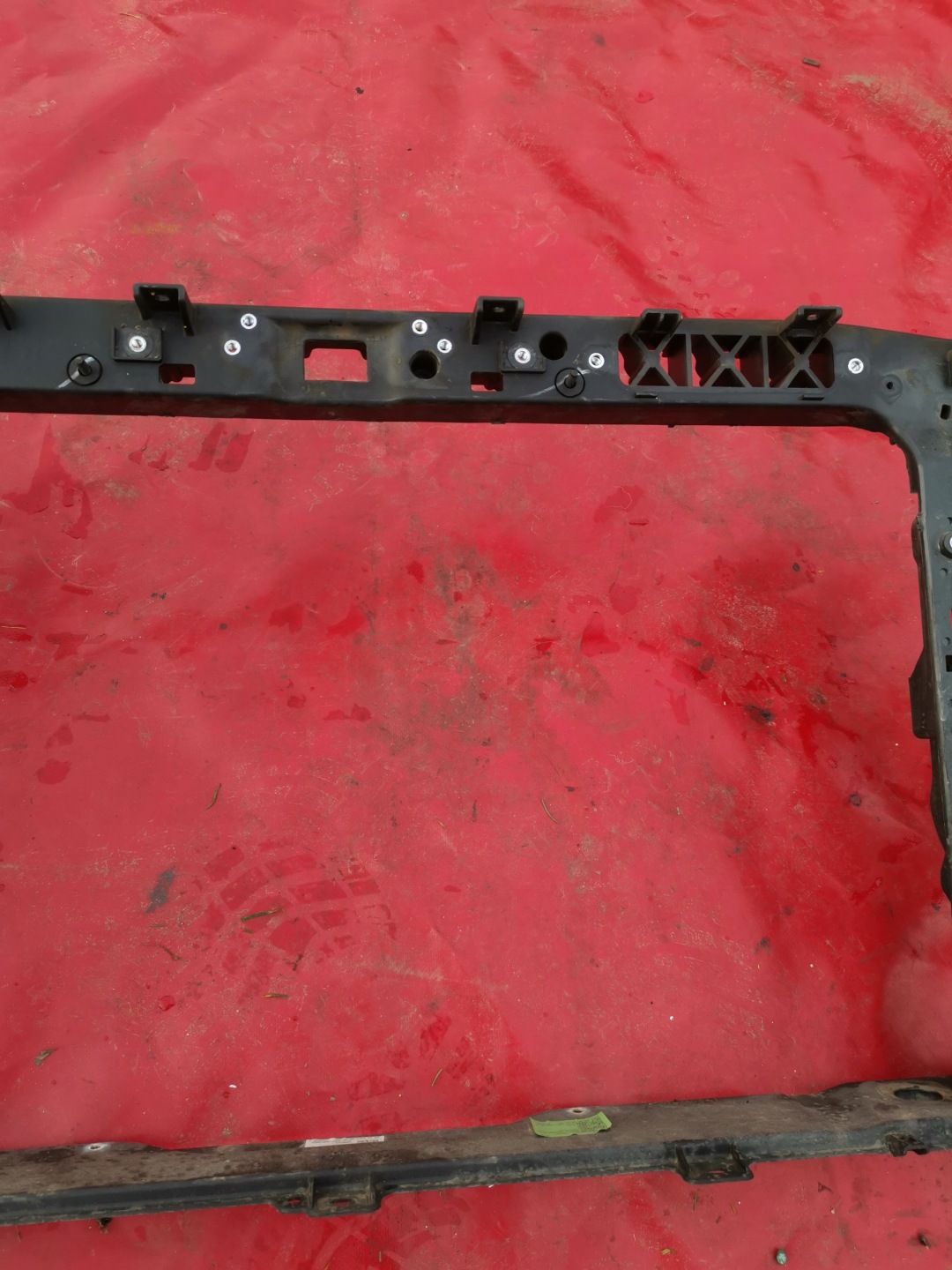 HYUNDAI I30 III 3 support panel for radiators 64101G4000