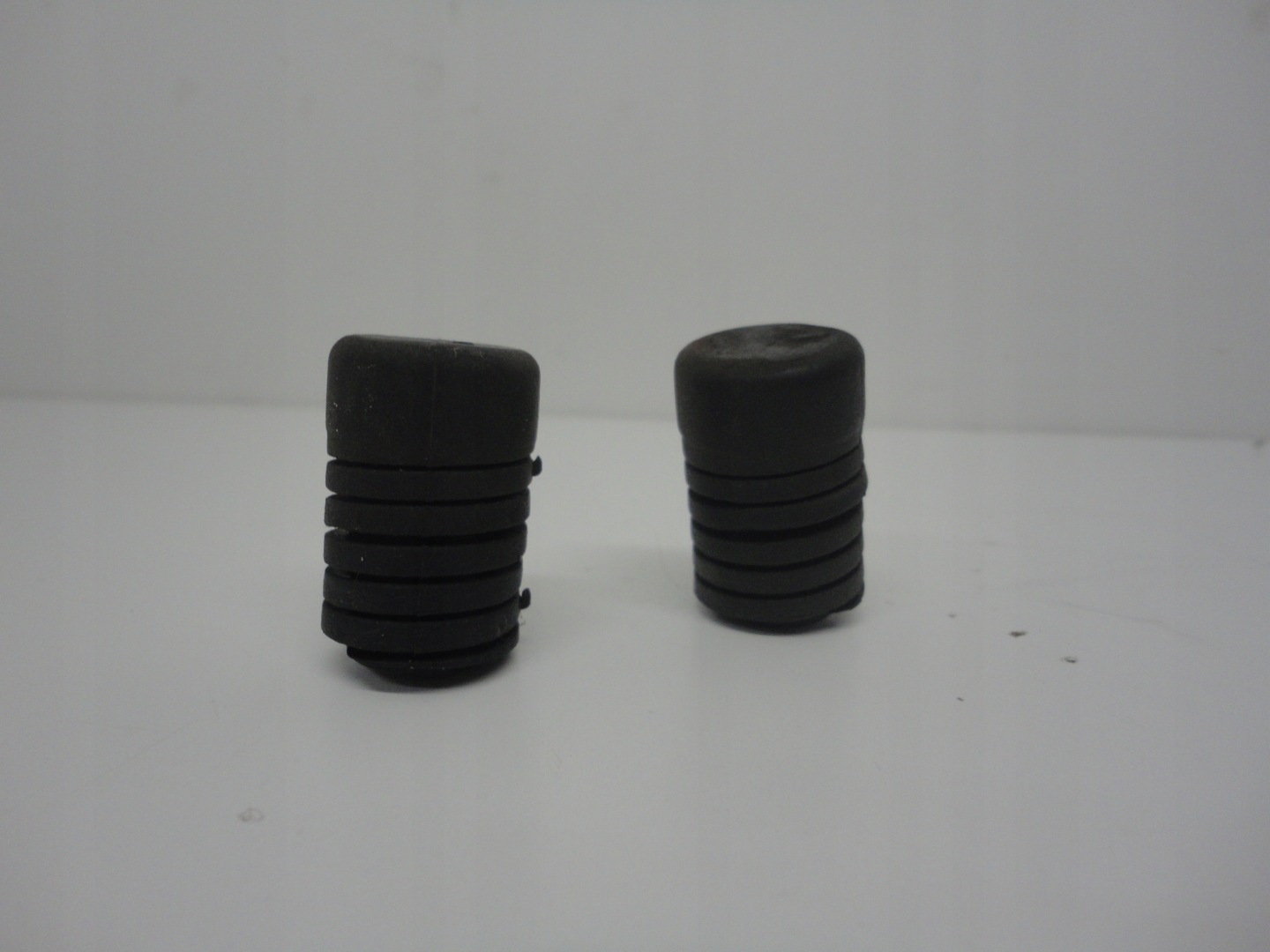 KIA VENGA HYUNDAI IX20 tyres tip bonnets 2009