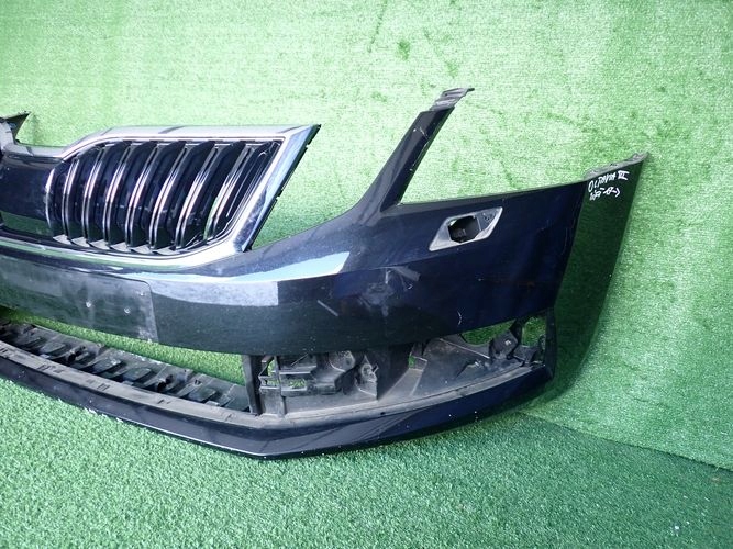 SKODA OCTAVIA III LIFT 17- Frontstoßstange vorne