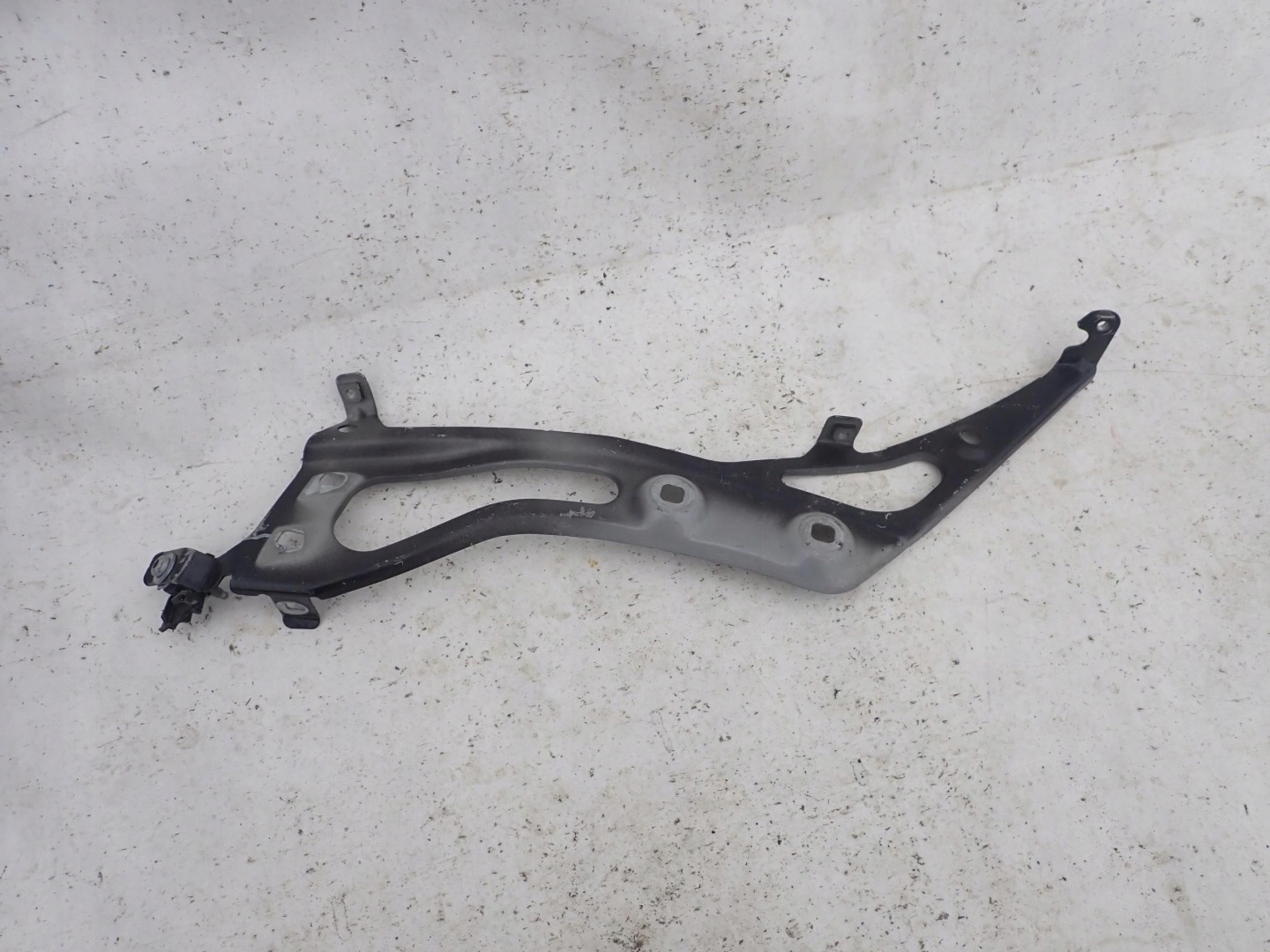 BMW 2 F45 F46 Support Support plaque Aile Droit Avant