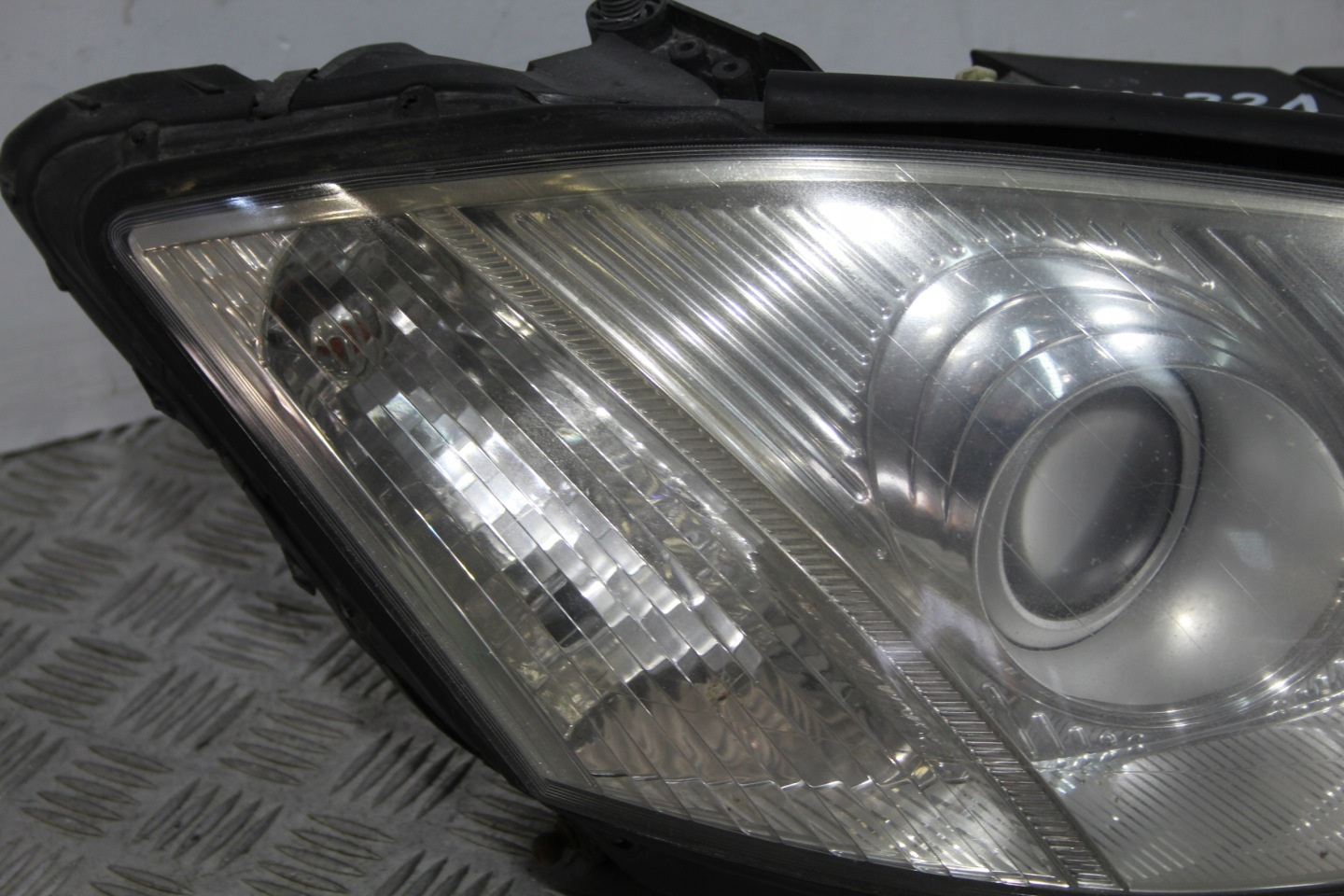 lights front XENONY S-KLASA W221 A2218200761