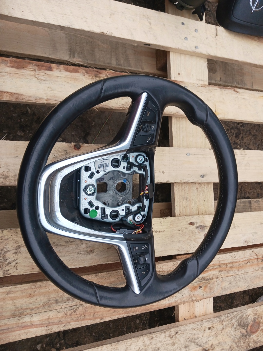 steering wheel, leather multifunkcja Opel Insignia A 13316547