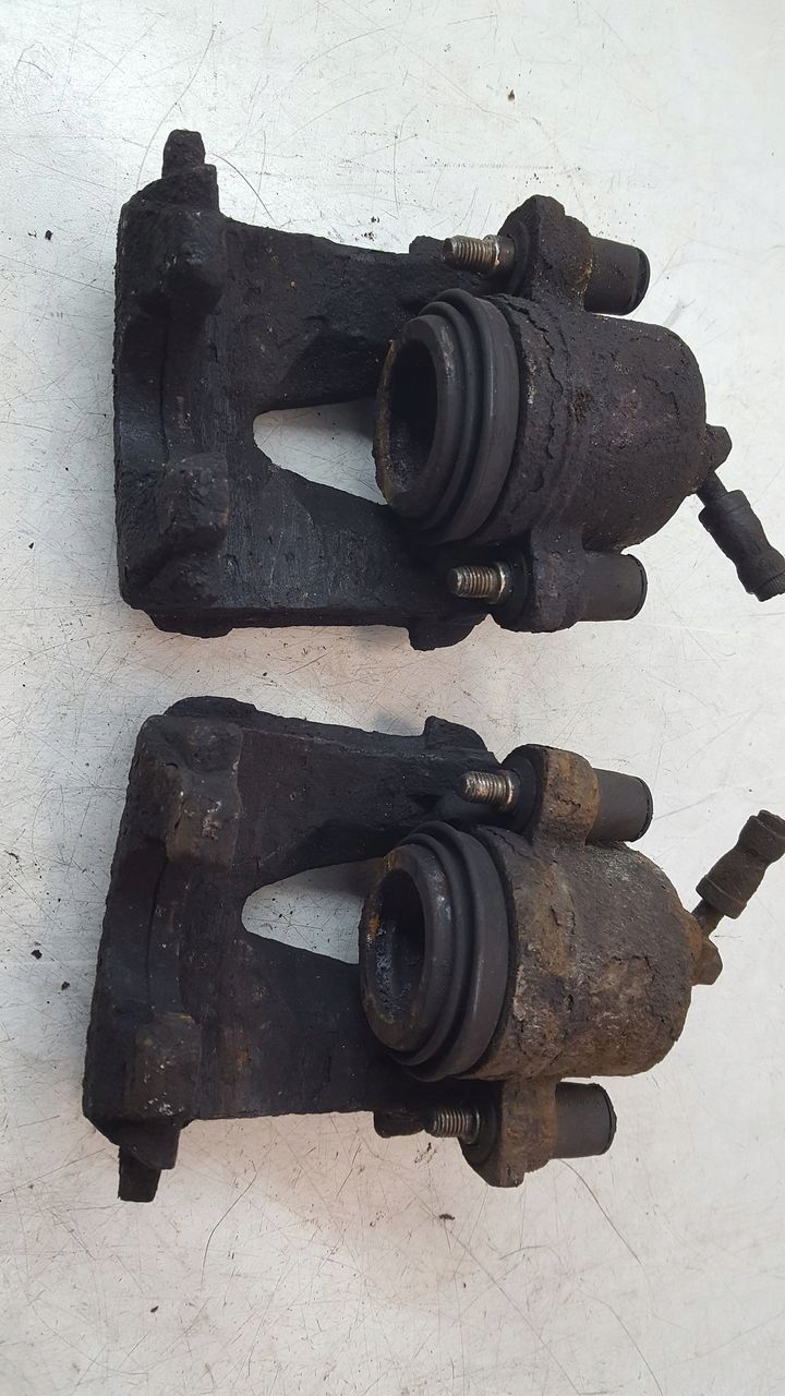 caliper front front right left VW FOX 1,4 TDI BNM