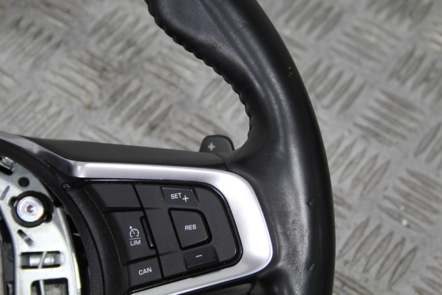 steering wheel, MULTIFUNKCJA with shifting JAGUAR F-PACE X761