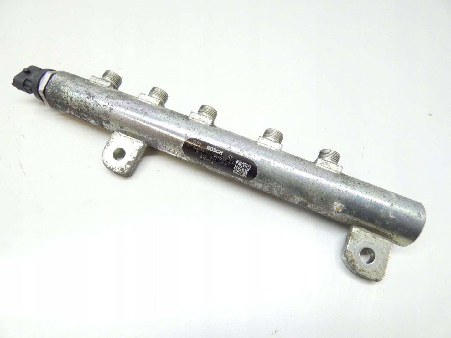 injection ramp sensor OPEL VECTRA C 02-08 1.9 CDTI 120KM 55197370