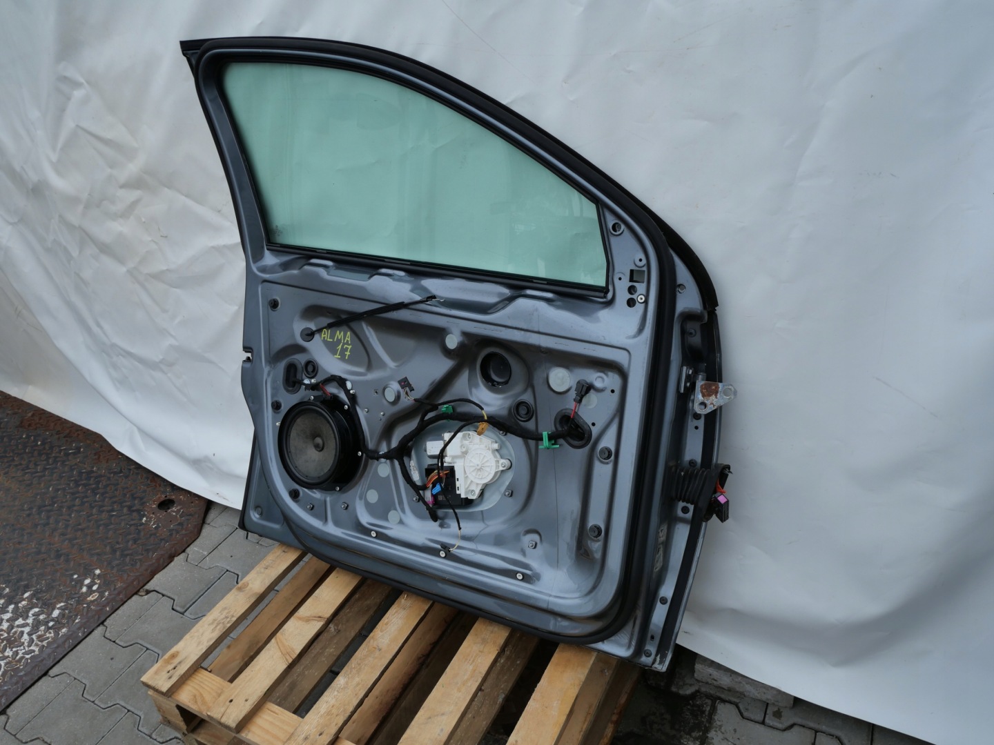 VW GOLF VI door front left front