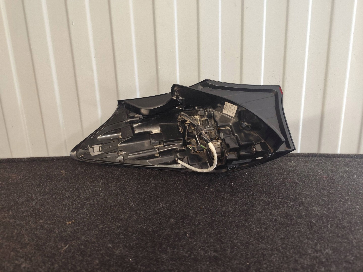 TOYOTA YARIS CROSS light rear right 81550-0DE20 complete dismantling