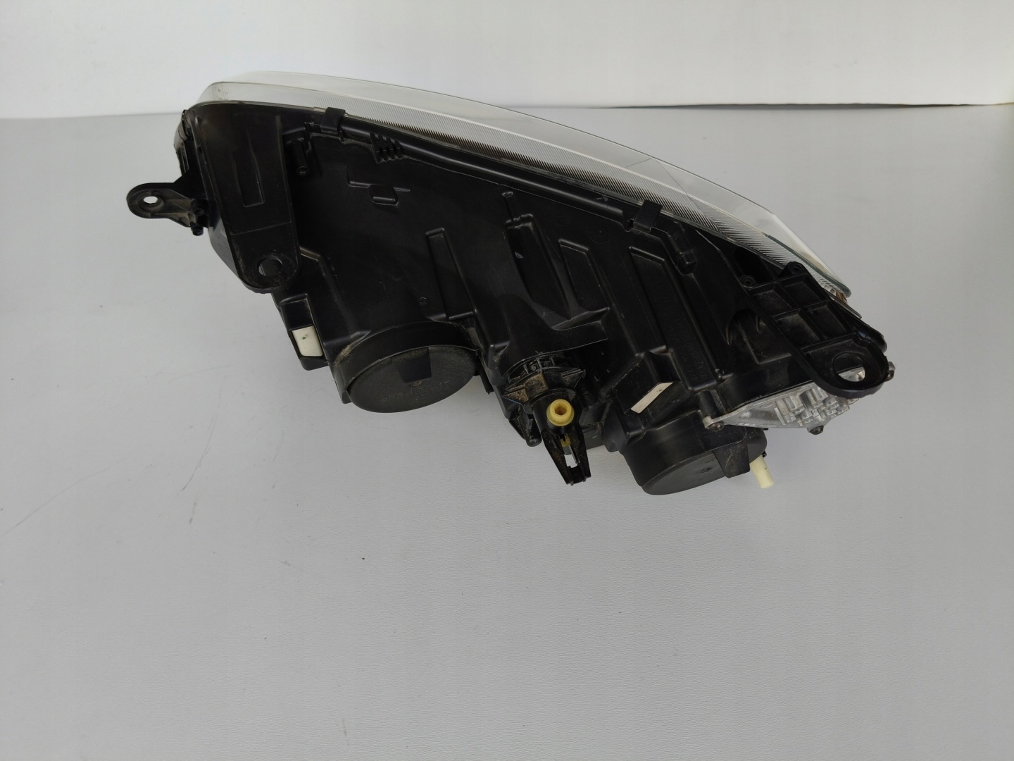 light right REFLEKTOR DACIA DUSTER II 17- LED