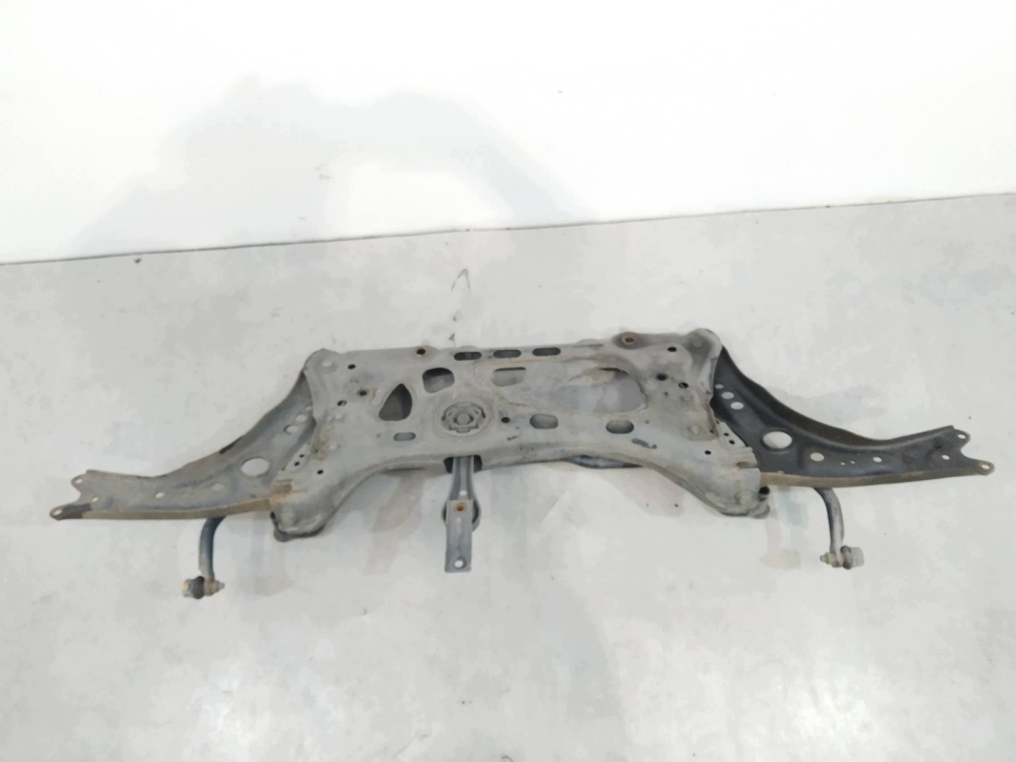 axle beam springing front arm Skoda Octavia III (2012-2020 )
