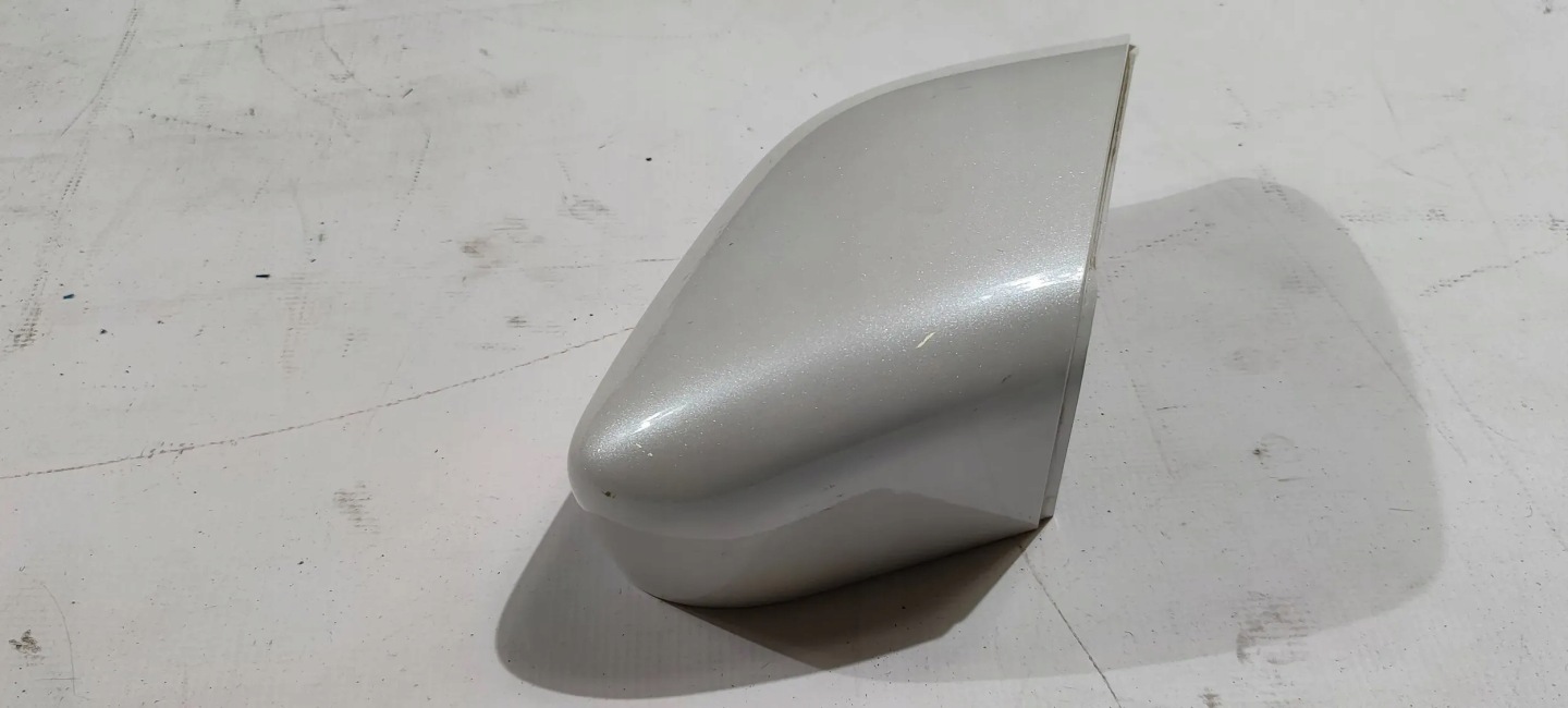cover mirrors indicator Lincoln Continental 2017