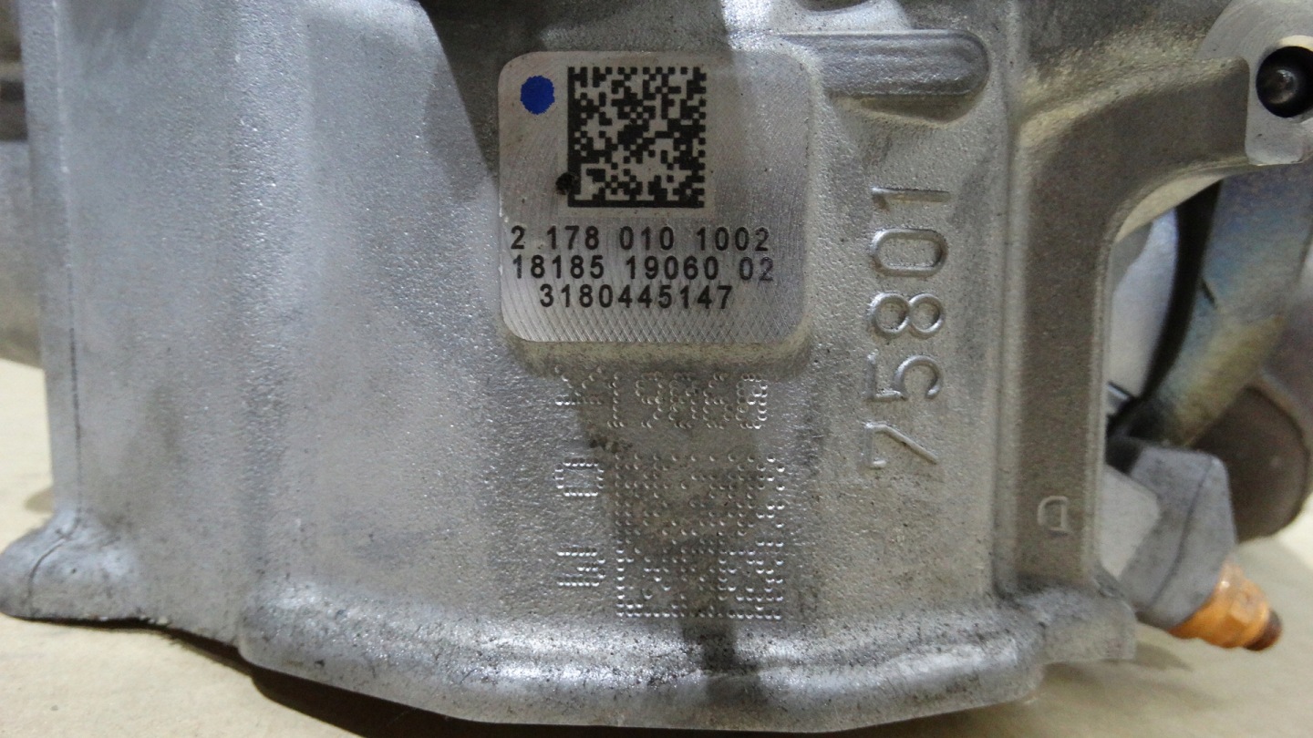 IDEALNA head. KPL.left MERCEDES W190 W205 6.3 1