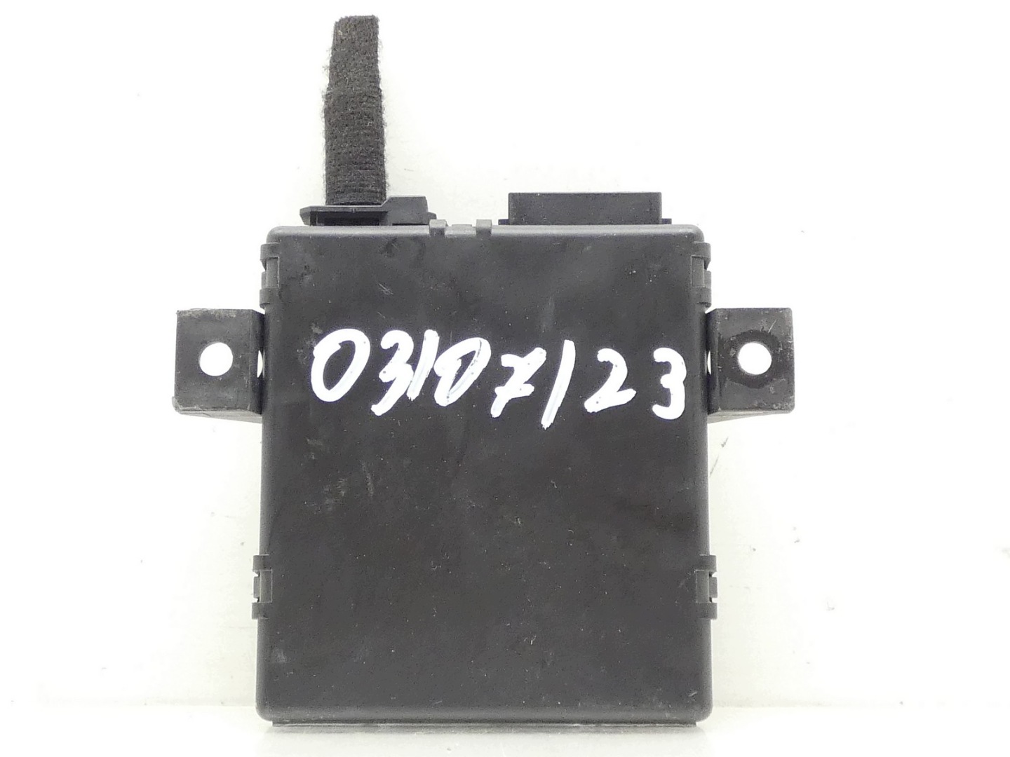 module control unit GATEWAY AUDI A4 B8 A5 8T LIFT Q5 8R 8R0907468T