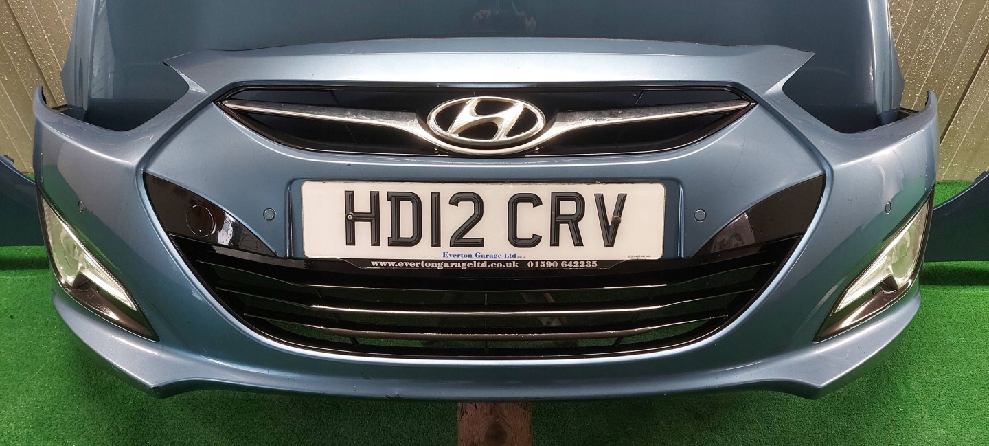 bumper front HYUNDAI I40 complete sensors 11-15 LAK: YU6
