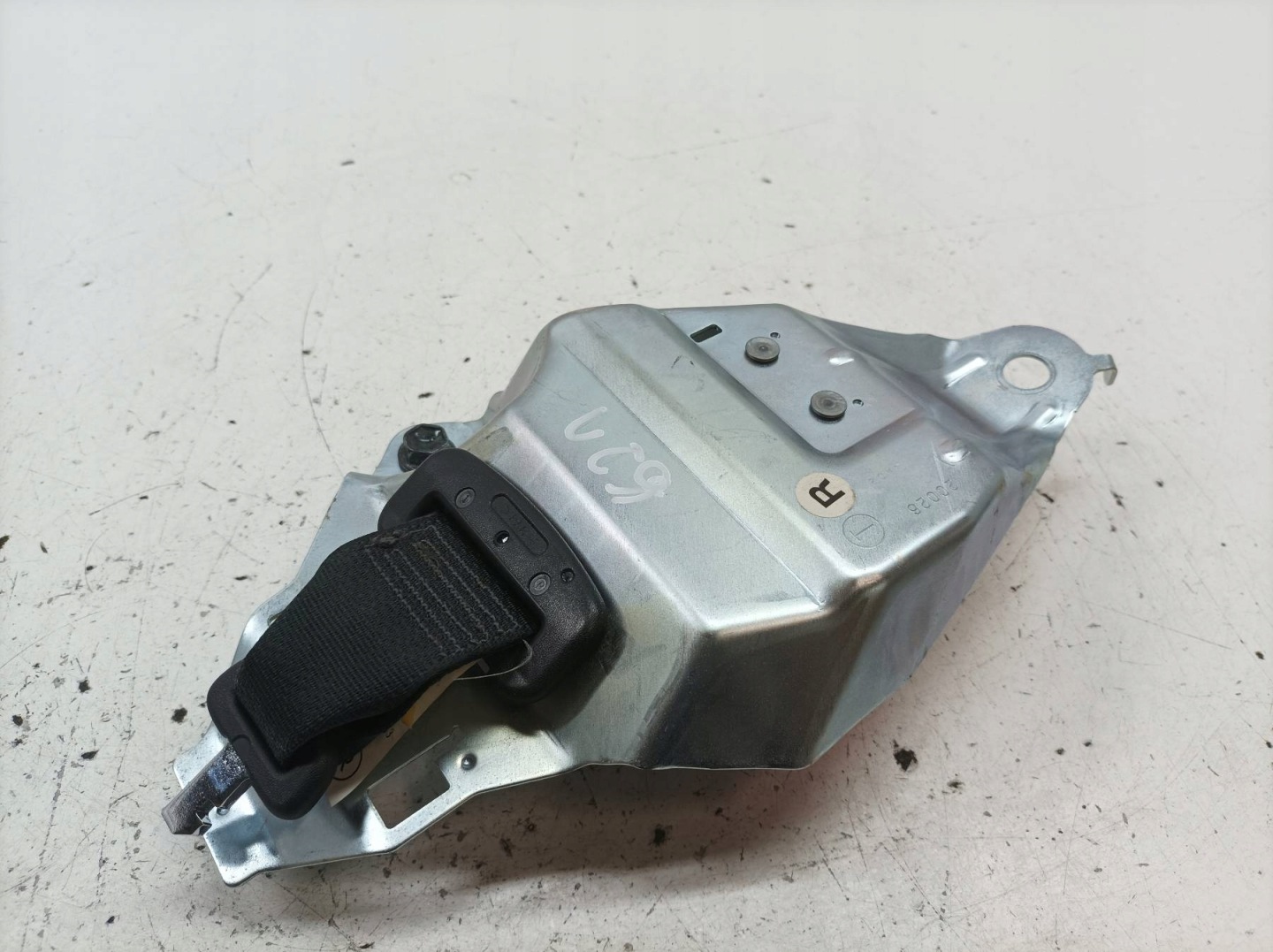 Gurten Sicherheits mitte heck Toyota RAV4 IV (2012- )