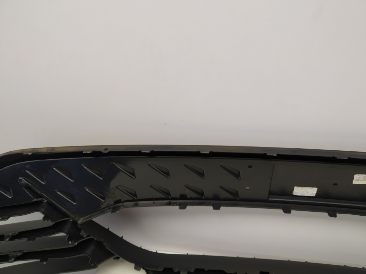 Seat Cupra Born grid central cap of a bumper front original 1OE805903C