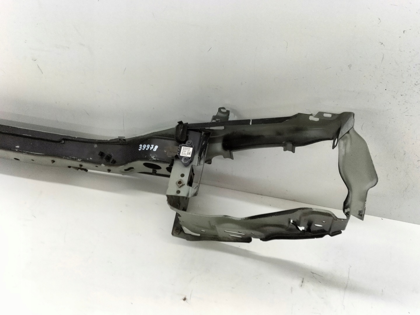 support panel for radiators pillar iron upper VOLVO S40 V50 II 04