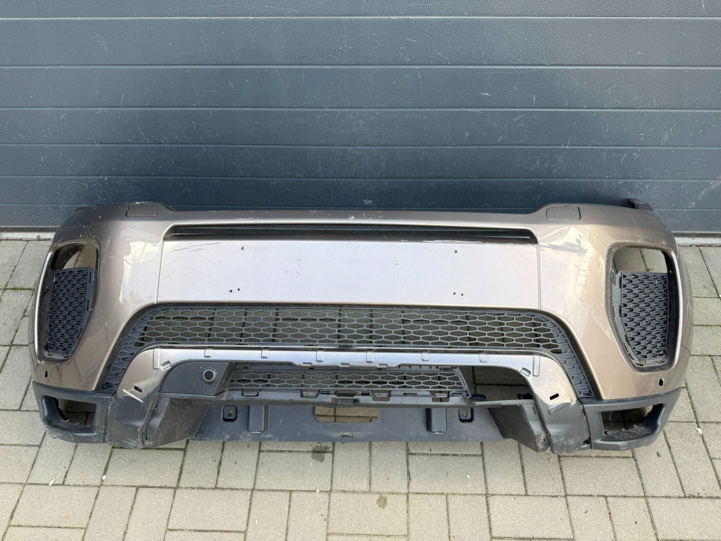Range Rover Evoque 1 and 15- Lift bumper front front
