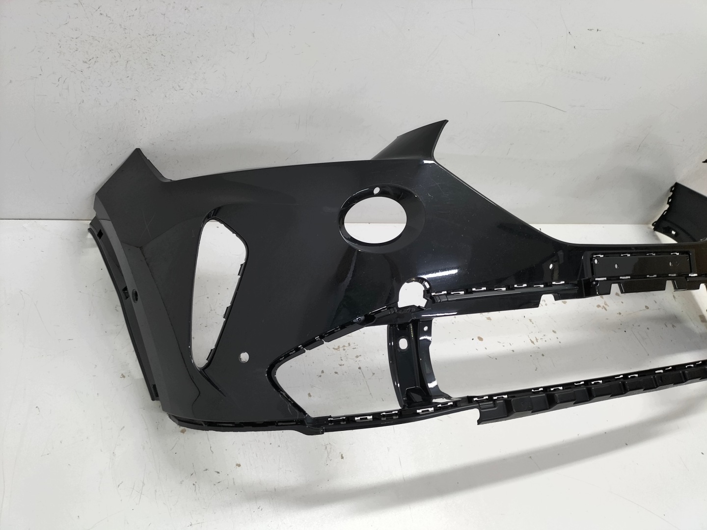 front bumper front CUPRA FORMENTOR 20- wersja without washers, below PDC