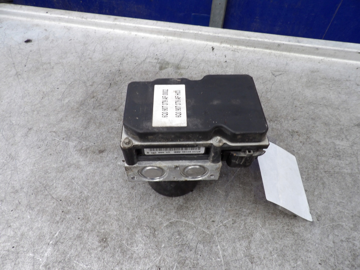 VW Polo 9N 1,2 pump ABS