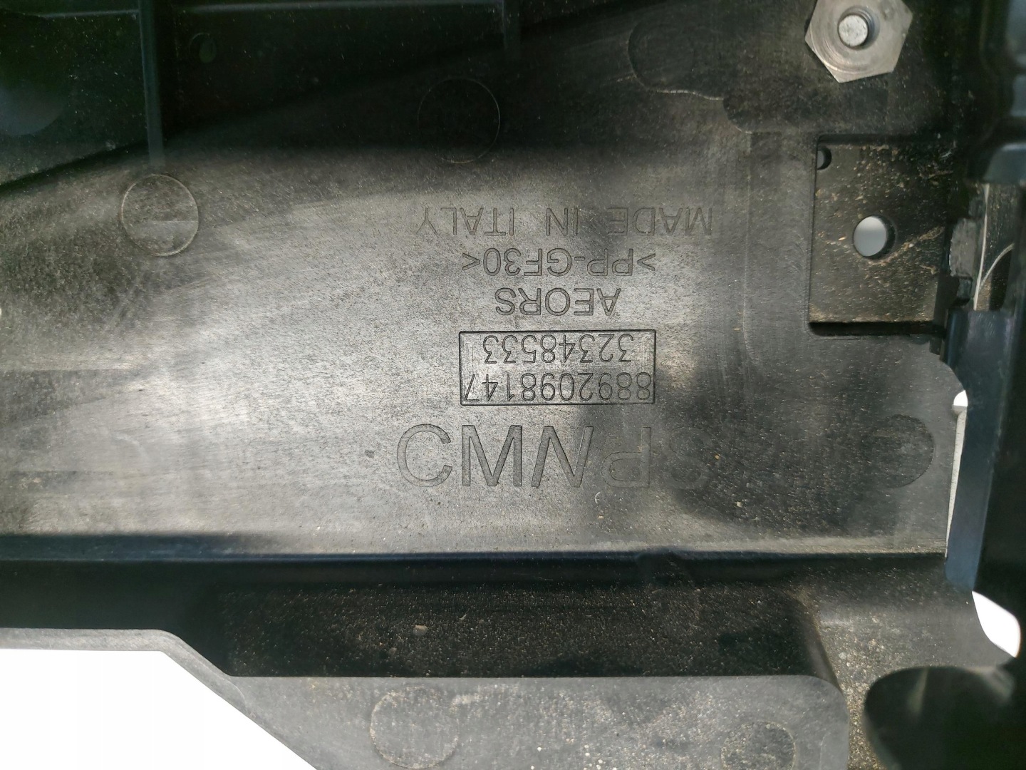 VOLVO XC40 LIFT Halter AKUMULATORA 32348533