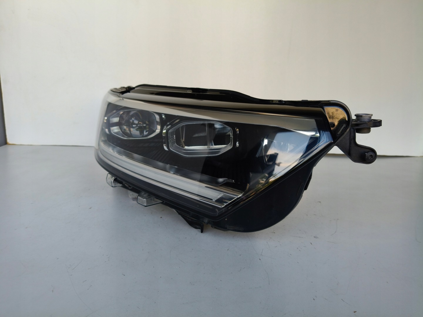 light right REFLEKTOR VW T-ROC 2GA 21- LIFT FULL LED IQ LIGHT