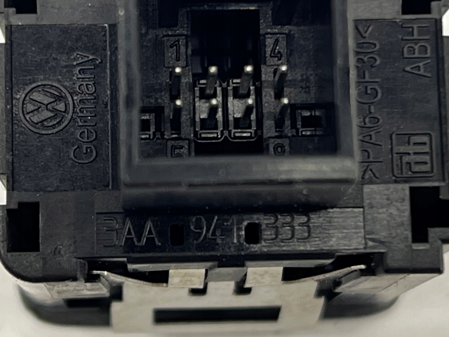 switch control of the lights 3AA941333 VW PASSAT B7 3AA original
