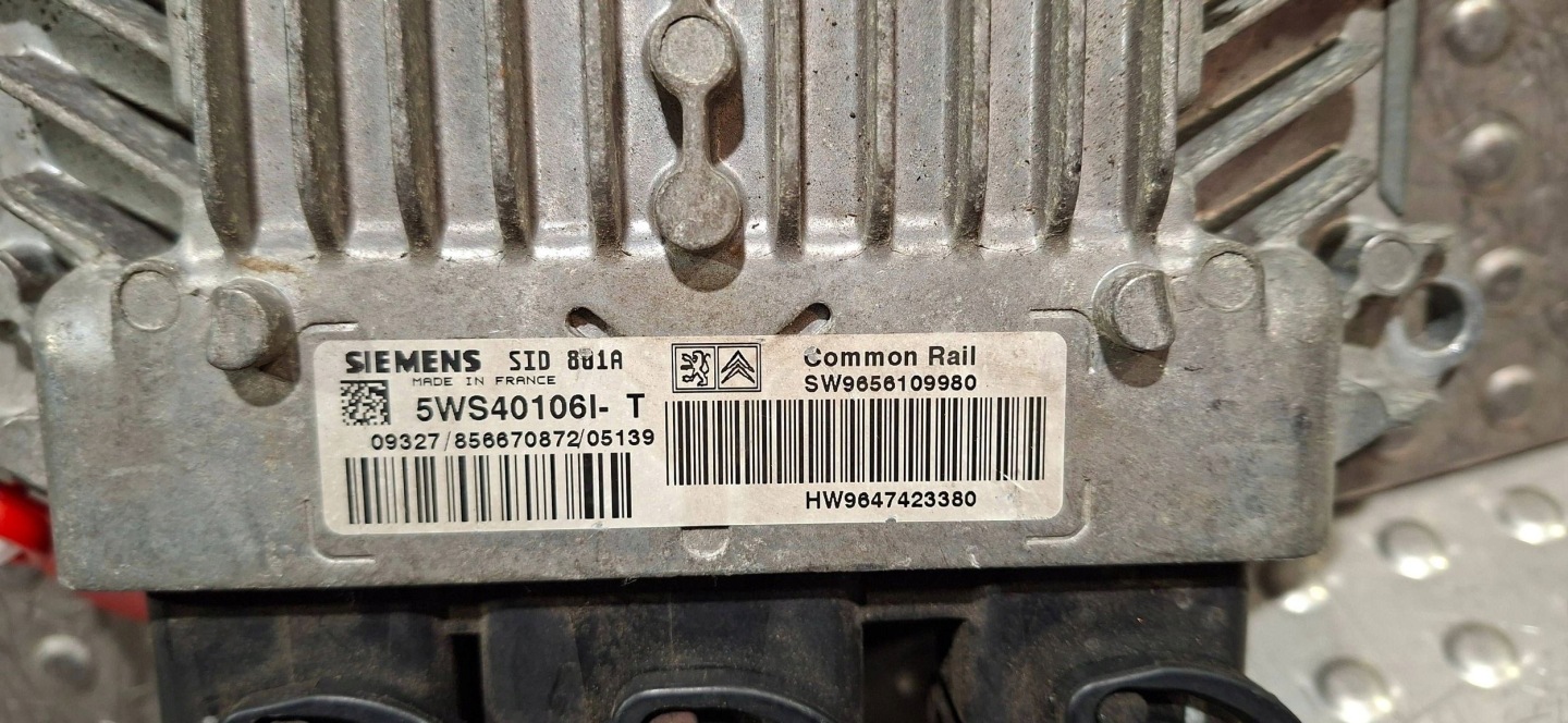 Computer 5WS40106IT 9647423380 9656109980 CITROEN XSARA 2.0 HDI