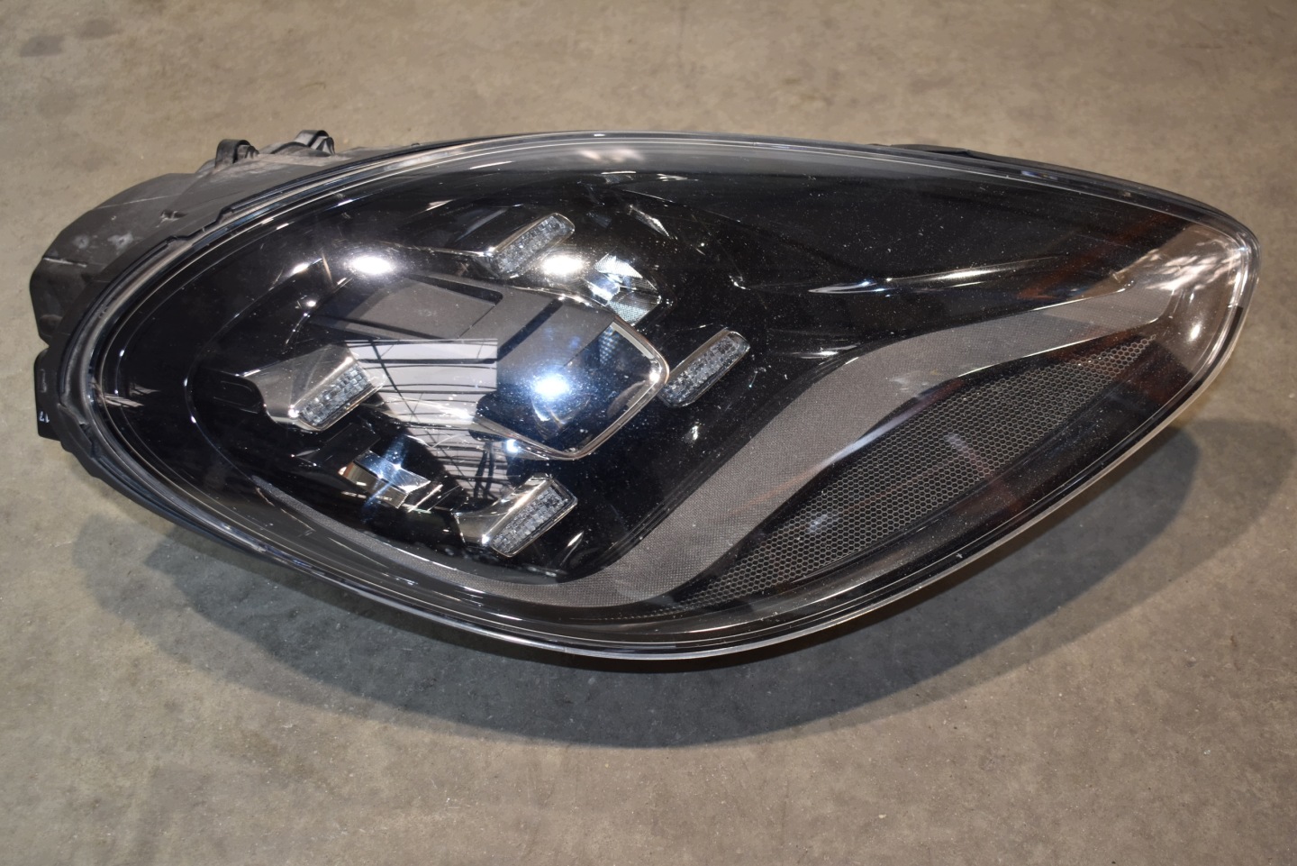 IDEALNE lights front front + MODULY KPL. FULL LED PORSCHE PANAMERA 971