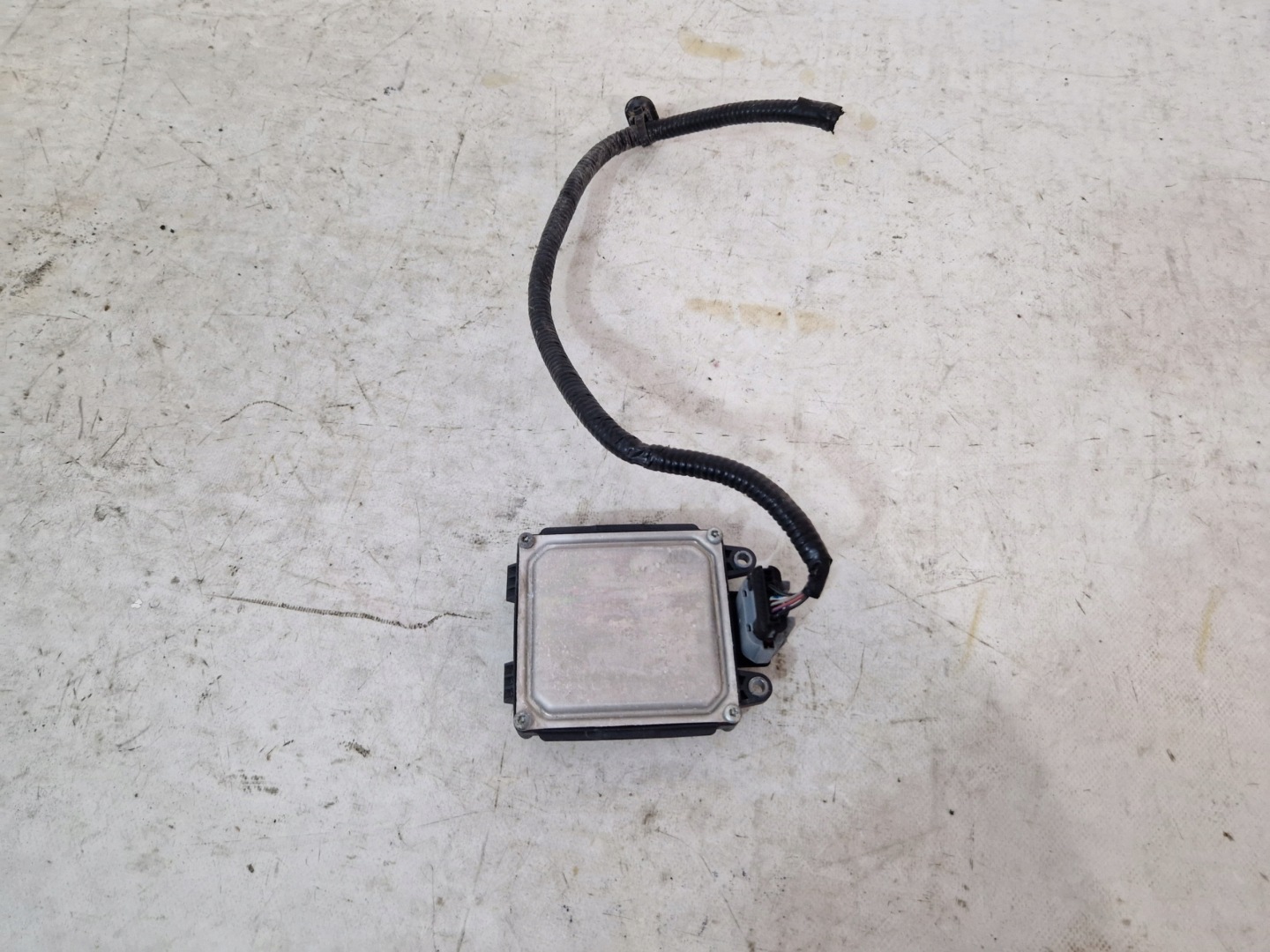 FORD EXPLORER MK6 20- RADAR SENSOR MARTWEGO POLA BLIS right LB5T-14D453-BC