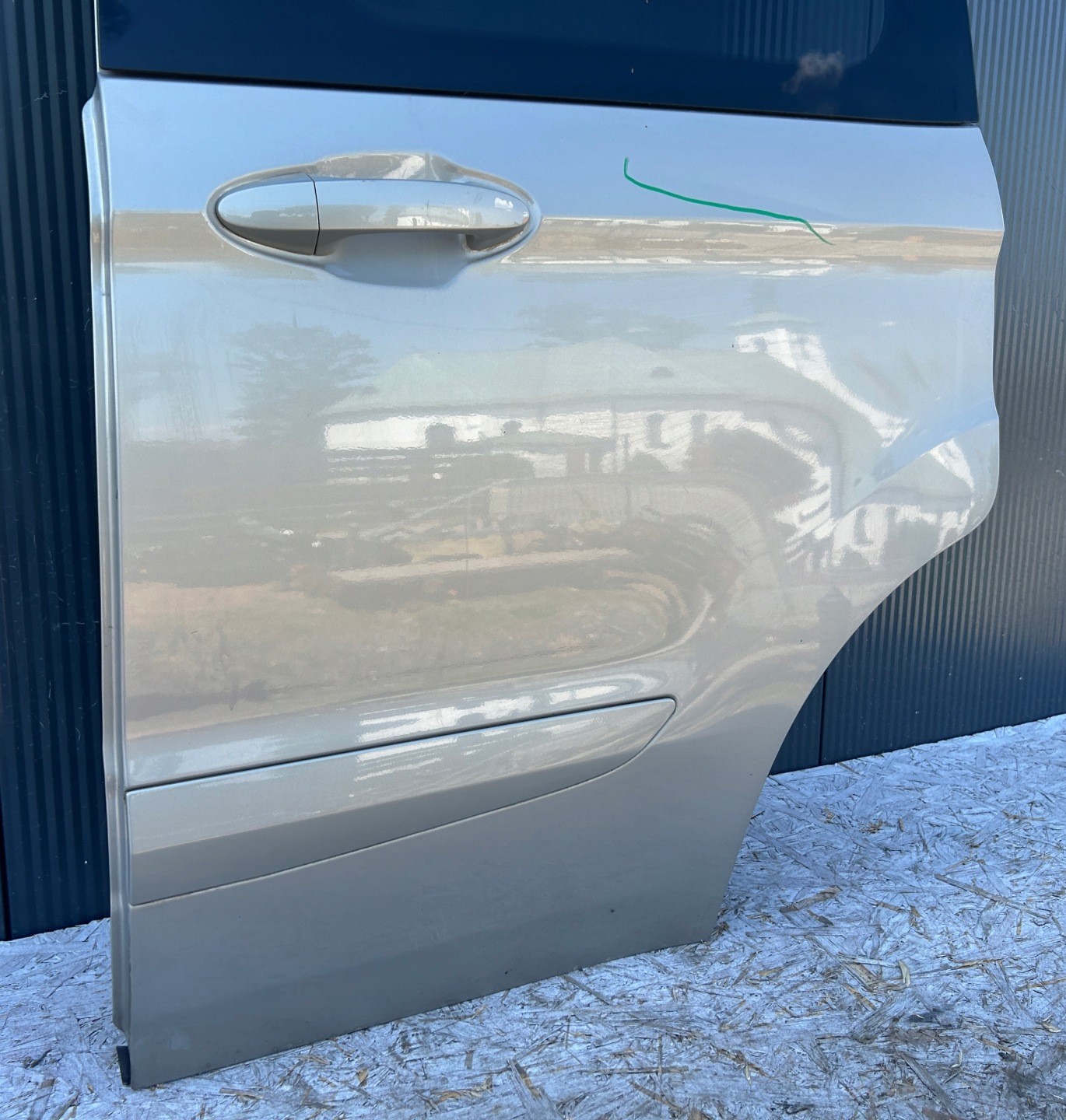 door left rear part sliding FORD TOURNEO COURIER MK1 14- TECTONIC SILVER DKFC